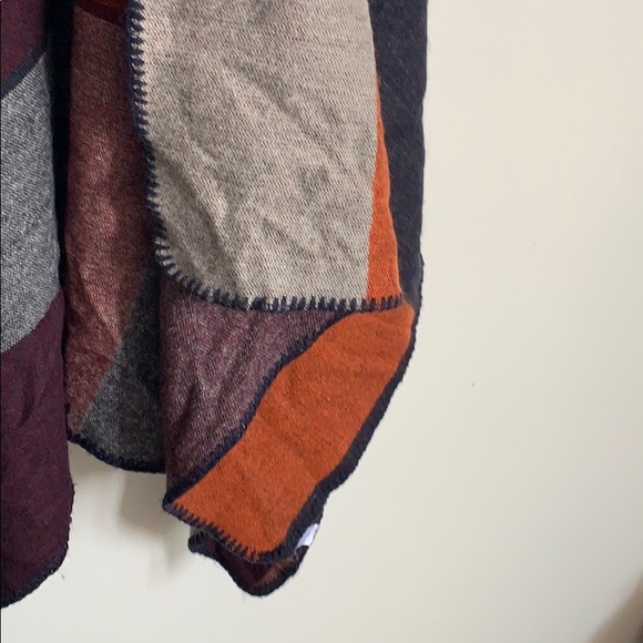 Multi Color Shawl - Picture 2 of 4